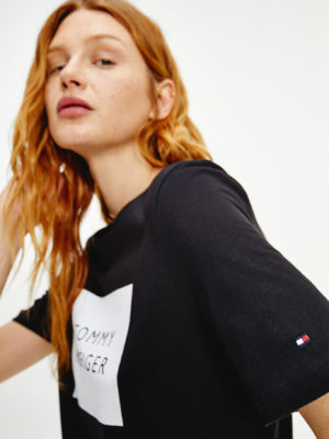 TOMMY HILFIGER T-Shirt en coton bio à logo rectangle Noir