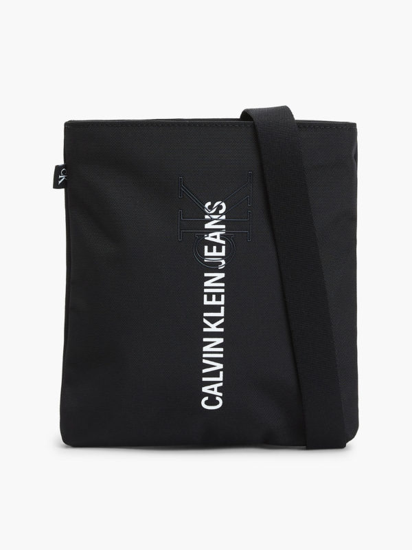 CALVIN KLEIN Petit sac en bandoulière recyclé Noir