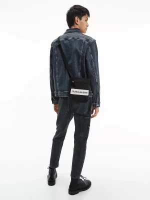 CALVIN KLEIN Sac en bandoulière plat en polyester recyclé Noir 5