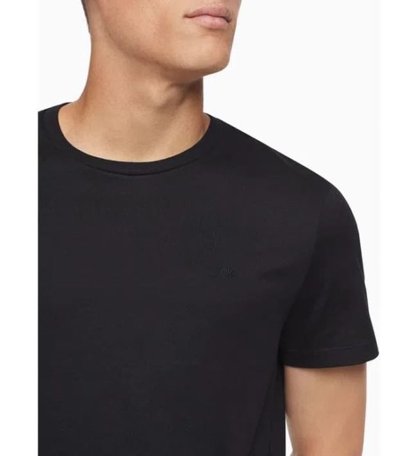 CALVIN KLEIN T-Shirt avec petit logo Noir
