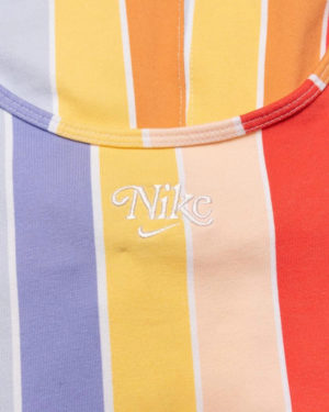 NIKE Body Sportswear Retro