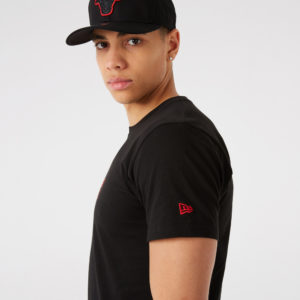 NEW ERA T-Shirt Chicago Bulls NBA Logo agrandi Noir