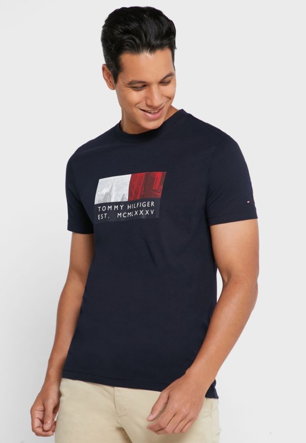 TOMMY HILFIGER T-Shirt imprimé Bleu marine 1