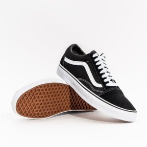 VANS Chaussures en daim et en toile OLD SKOOL Noir et Blanc